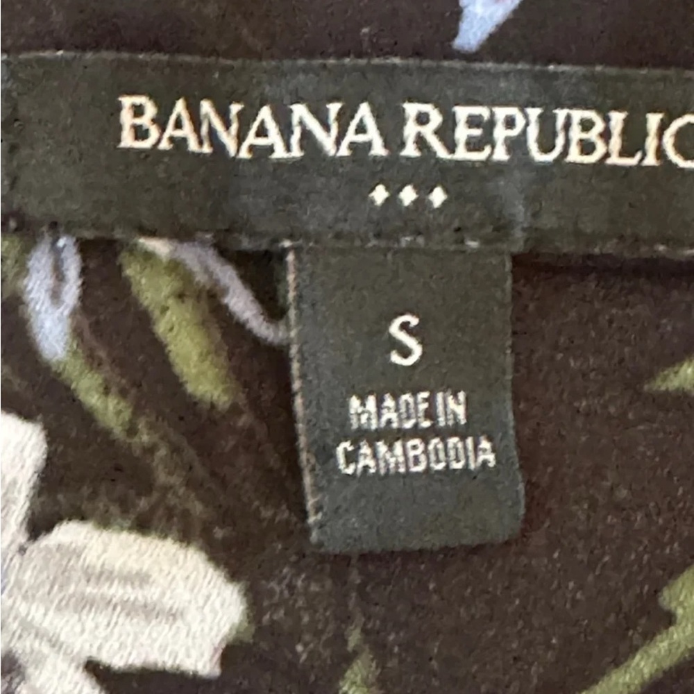 Banana Republic Black with Floral Print Floral Tank Top size Small - Picture 3 of 7